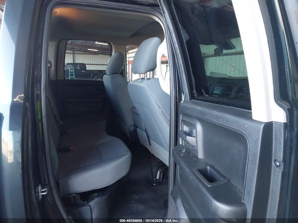 2017 RAM 1500 TRADESMAN  4X2 6'4 BOX — I8