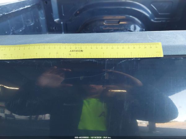 2017 RAM 1500 TRADESMAN  4X2 6'4 BOX — I73