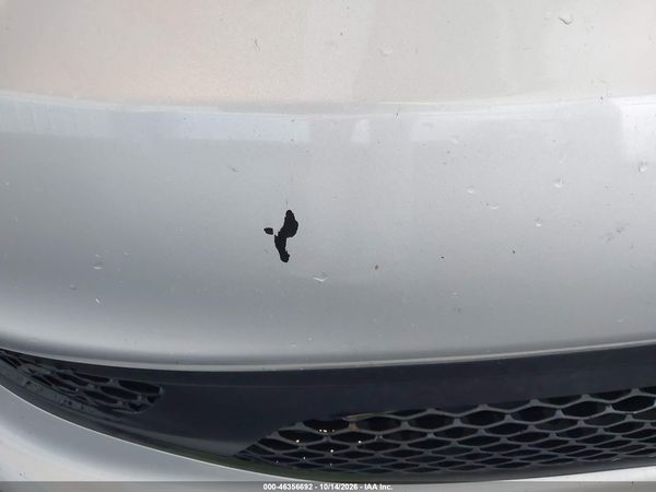 2022 CHRYSLER VOYAGER LX — I71