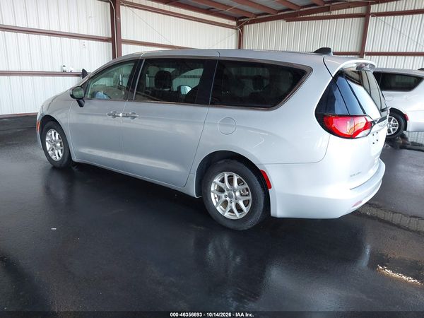 2022 CHRYSLER VOYAGER LX — I3