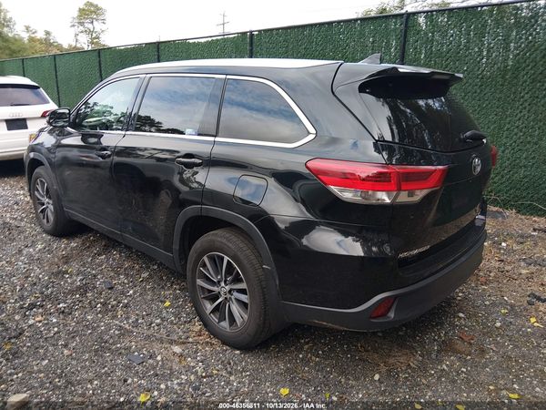2019 TOYOTA HIGHLANDER XLE — I3