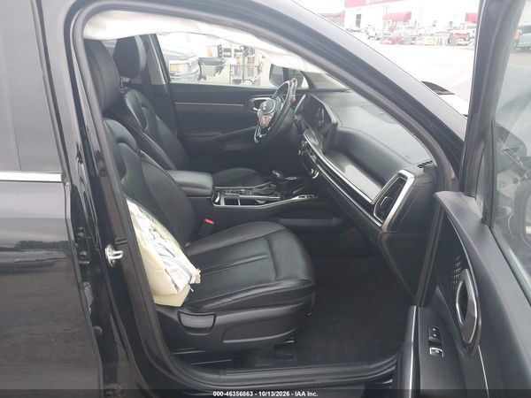 2025 KIA SORENTO S — I5
