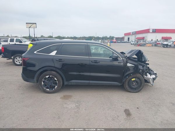 2025 KIA SORENTO S — I116