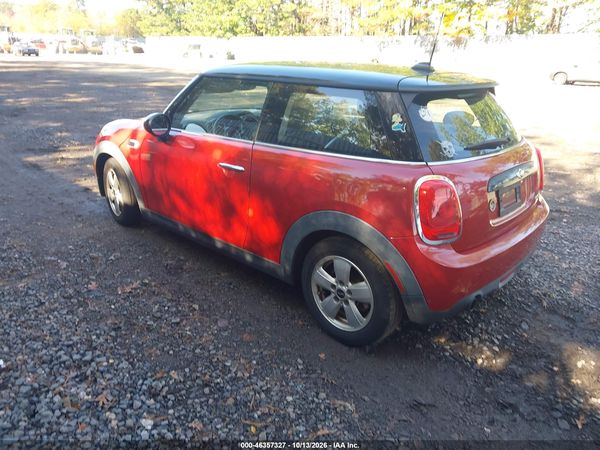 2016 MINI HARDTOP COOPER — I3