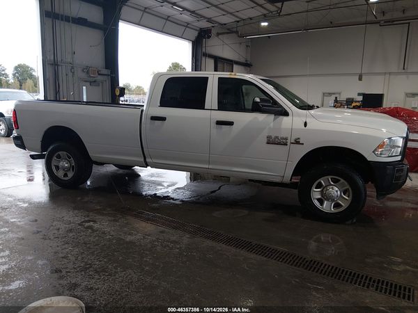 2017 RAM 3500 TRADESMAN  4X4 8' BOX — I116