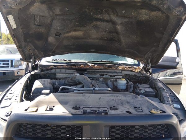 2016 RAM 3500 TRADESMAN — I10