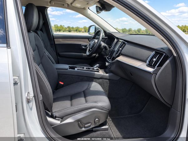 2026 VOLVO XC90 — I5