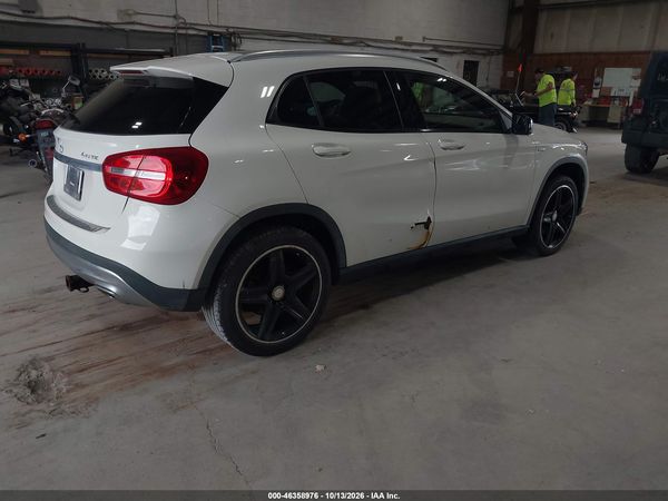 2015 MERCEDES-BENZ GLA 250 4MATIC — I4