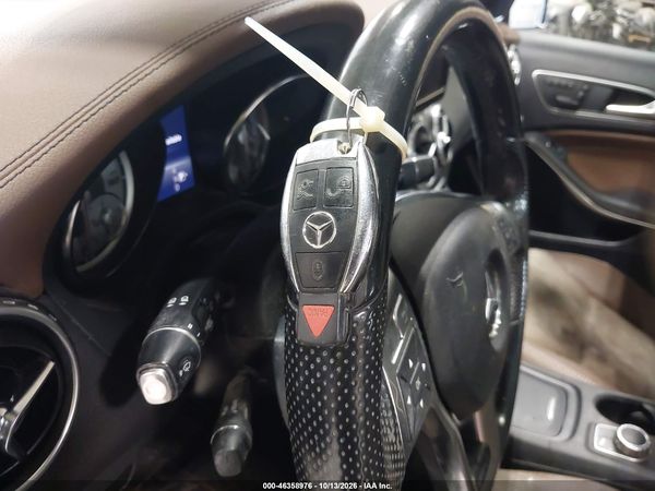 2015 MERCEDES-BENZ GLA 250 4MATIC — I11