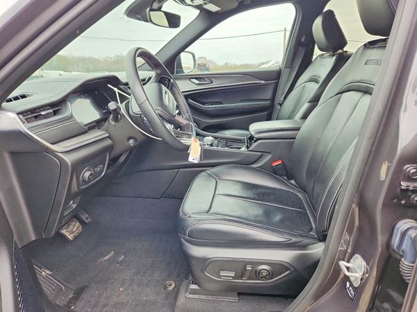 2022 JEEP GRAND CHEROKEE Overland