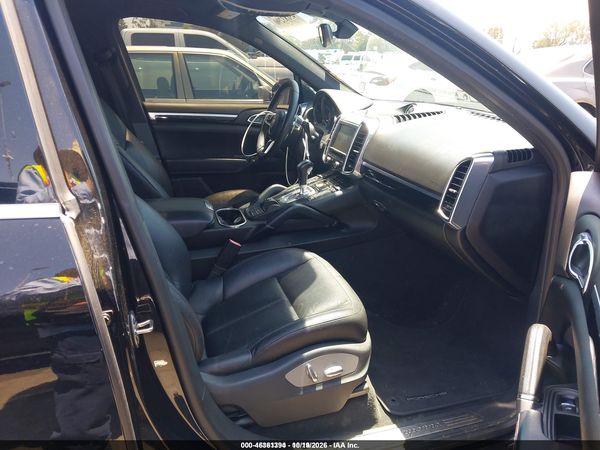 2016 PORSCHE CAYENNE — I5