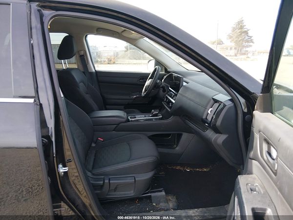 2026 NISSAN PATHFINDER SV — I5