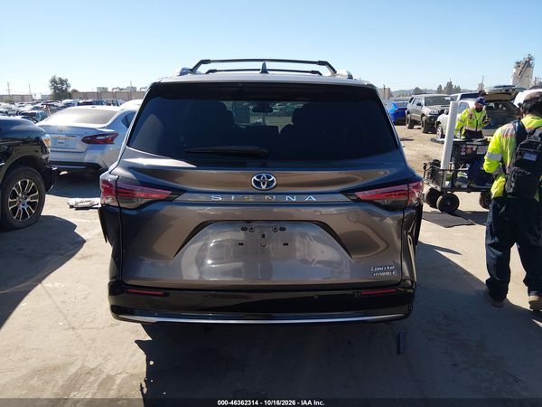 2021 TOYOTA SIENNA LIMITED — I119