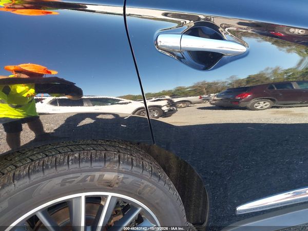 2017 INFINITI QX60 — I154