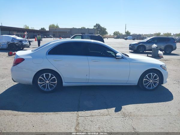 2016 MERCEDES-BENZ C 300 C300 — I116