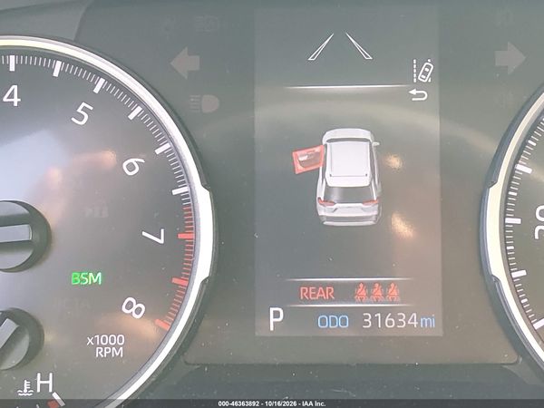 2020 TOYOTA RAV4 XLE — I118
