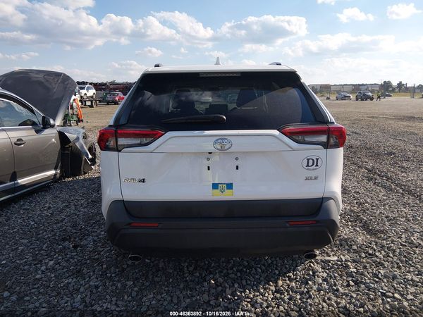 2020 TOYOTA RAV4 XLE — I119