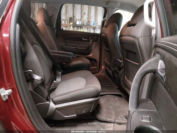 2016 CHEVROLET TRAVERSE 1LT — I8