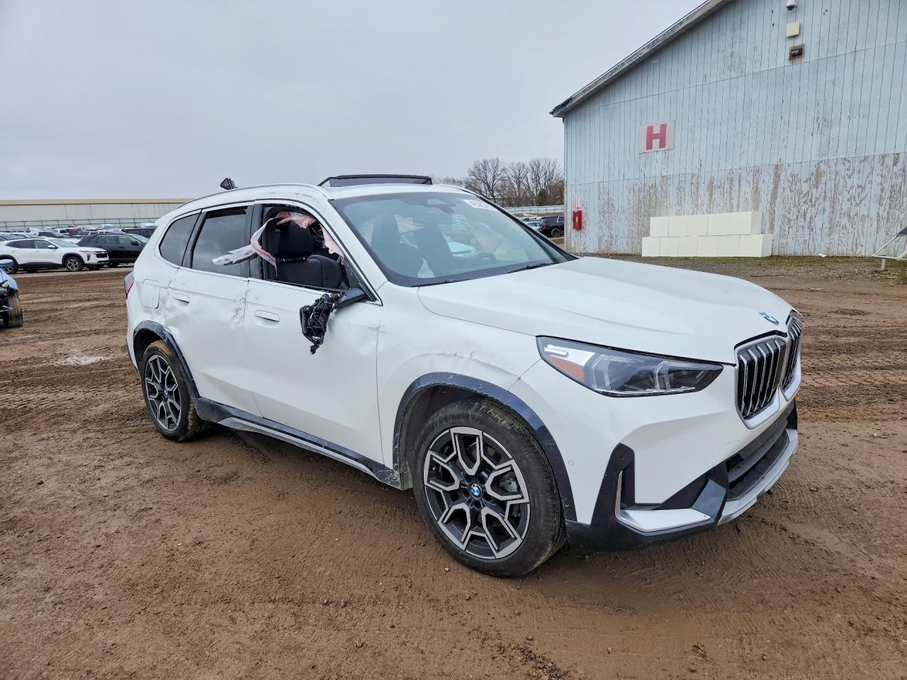 2025 BMW X1 xDrive28i