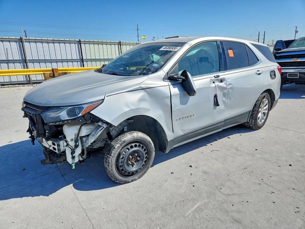 2018 CHEVROLET EQUINOX LT (1LT) — Front 3/4