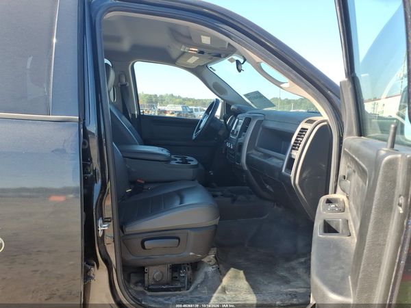2018 RAM 2500 TRADESMAN  4X4 8' BOX — I5