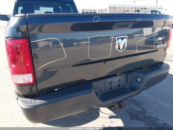 2018 RAM 2500 TRADESMAN  4X4 8' BOX — I73