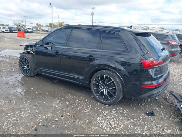 2020 AUDI Q7 — I3