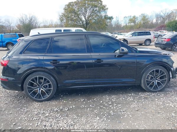 2020 AUDI Q7 — I116