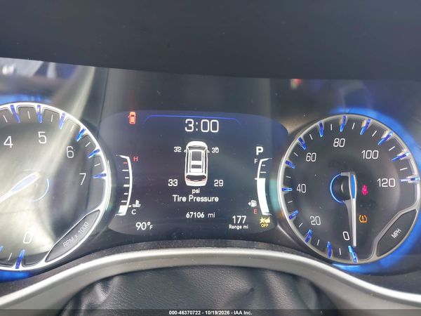 2025 CHRYSLER PACIFICA SELECT — I7
