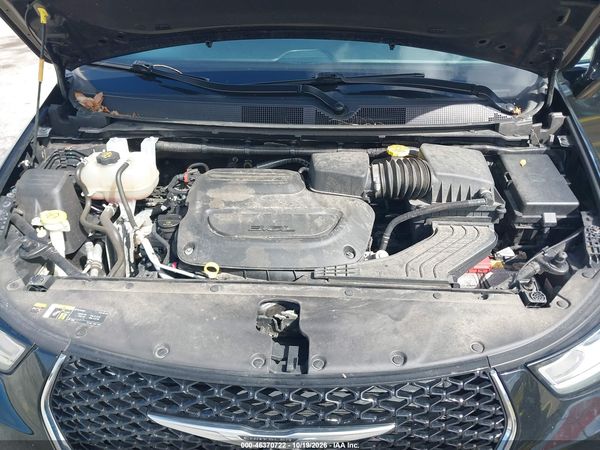 2025 CHRYSLER PACIFICA SELECT — I10