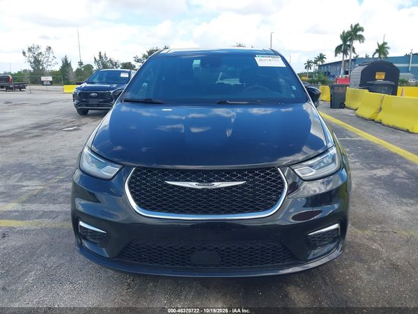 2025 CHRYSLER PACIFICA SELECT — I115