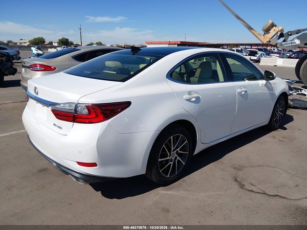 2017 LEXUS ES 350 — I4