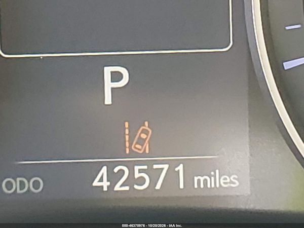 2017 LEXUS ES 350 — I118