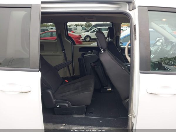 2018 DODGE GRAND CARAVAN SE — I8