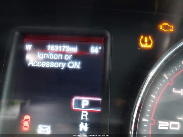 2014 DODGE CHARGER SXT — I7