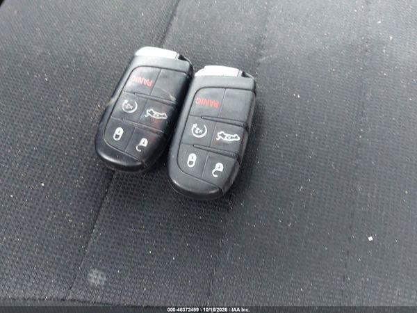2014 DODGE CHARGER SXT — I11