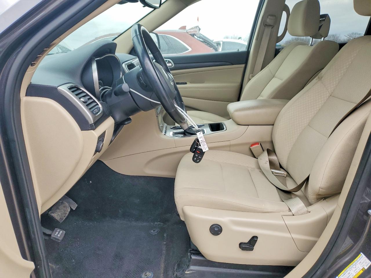 2021 JEEP GRAND CHEROKEE LAREDO 4X4