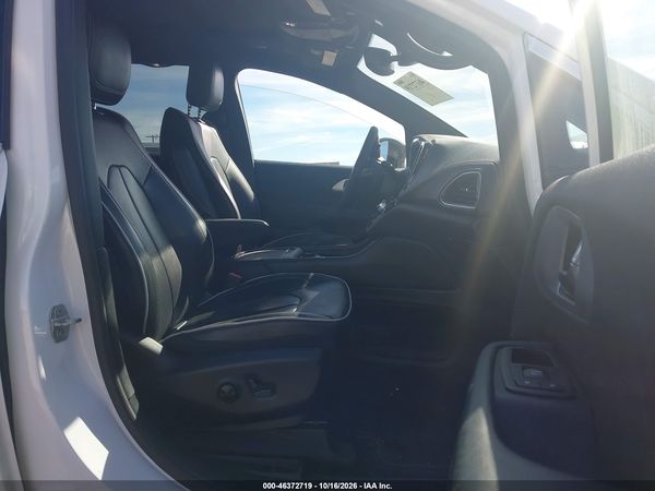 2026 CHRYSLER PACIFICA LIMITED — I5