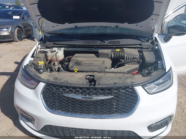 2026 CHRYSLER PACIFICA LIMITED — I10