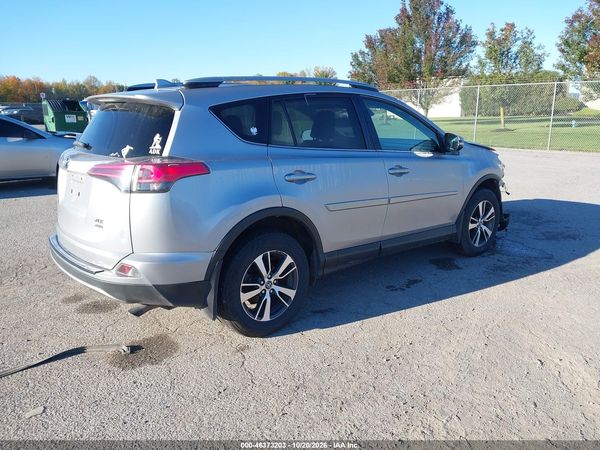 2018 TOYOTA RAV4 XLE — I4