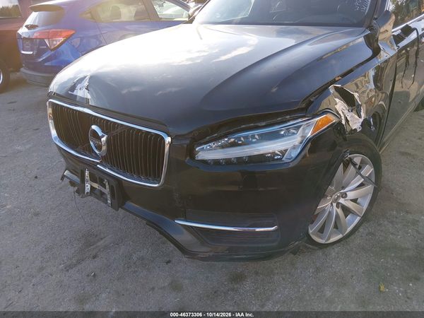 2017 VOLVO XC90 T6 MOMENTUM — I6