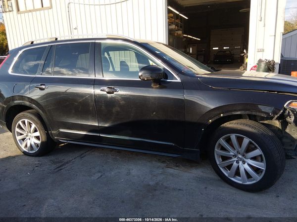 2017 VOLVO XC90 T6 MOMENTUM — I116