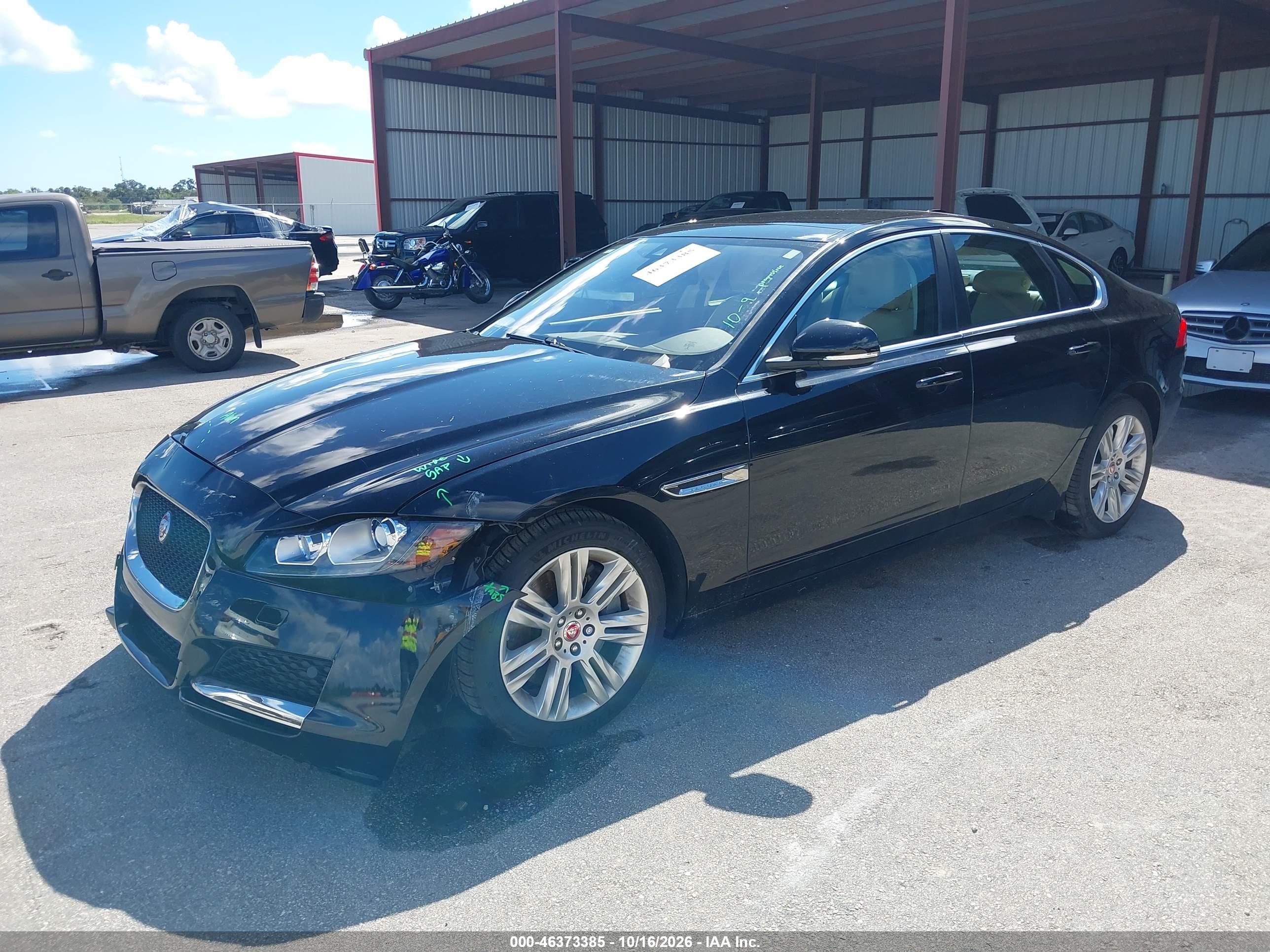 2017 JAGUAR XF 35T PREMIUM — I2