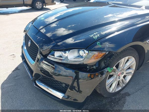 2017 JAGUAR XF 35T PREMIUM — I153