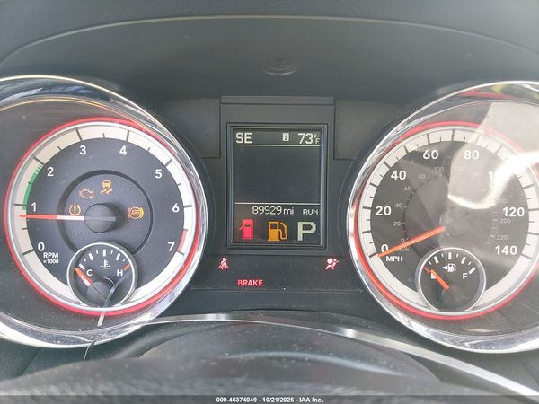 2012 DODGE DURANGO SXT — I7
