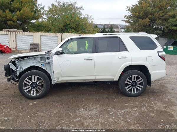 2023 TOYOTA 4RUNNER LIMITED — I117