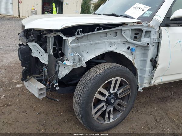 2023 TOYOTA 4RUNNER LIMITED — I152