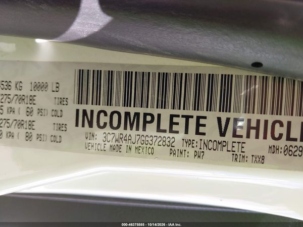 2016 RAM 2500 TRADESMAN — I9