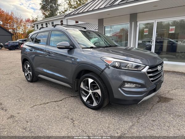 2017 HYUNDAI TUCSON SPORT — I1