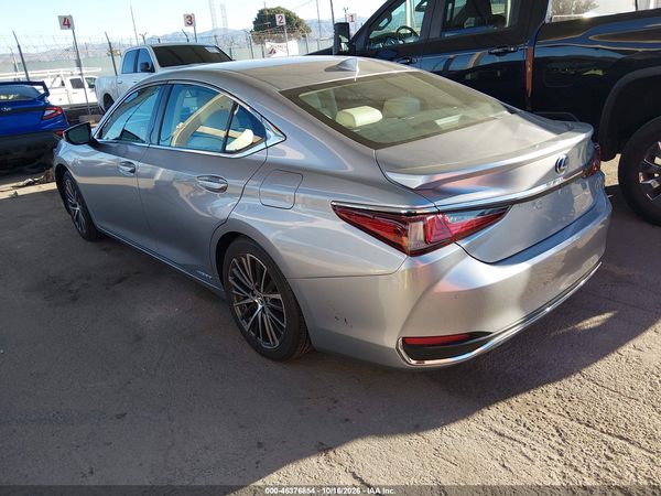 2022 LEXUS ES 300H 300h Premium — I3